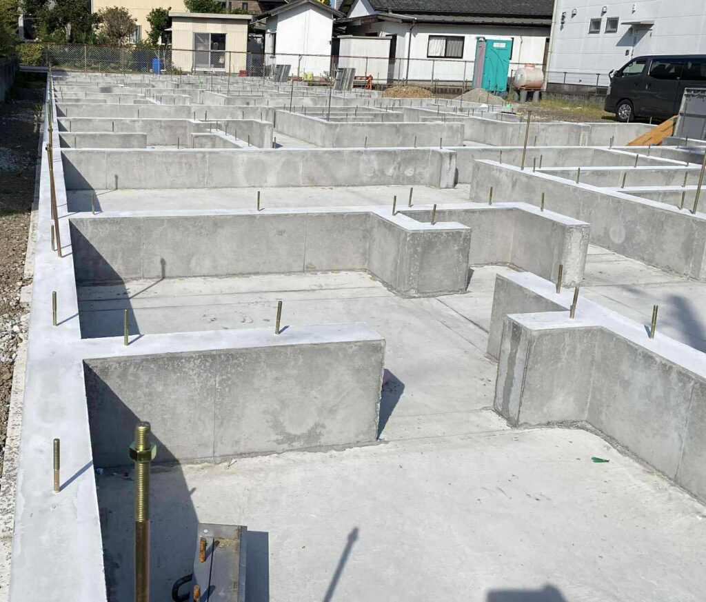 基礎工事