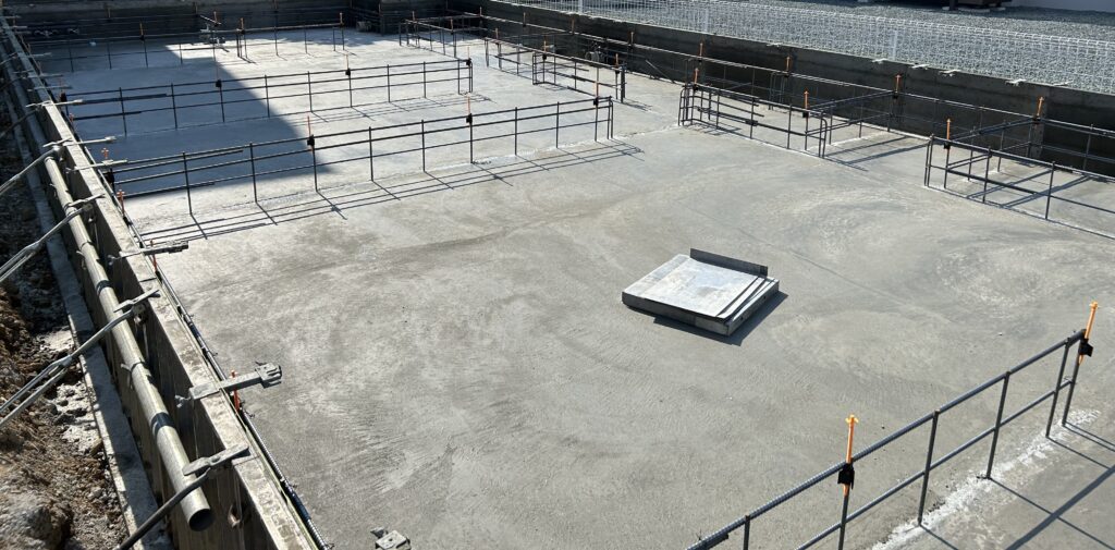 基礎工事